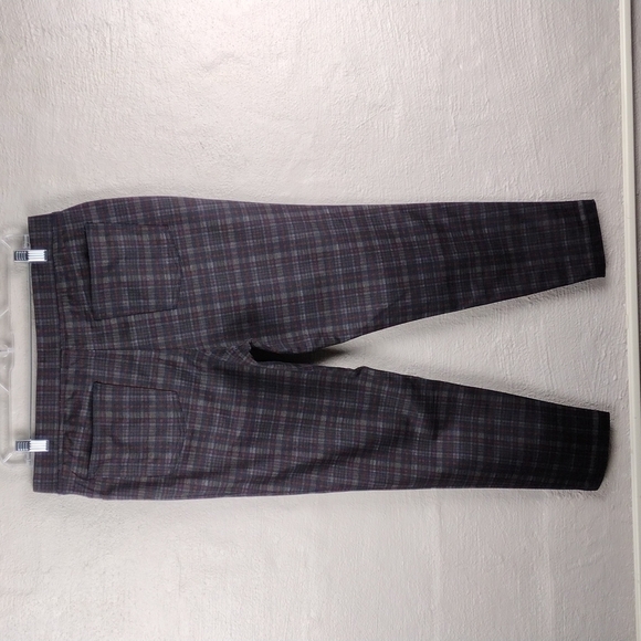 Talbots Petite Black Checkered Plaid High Rise Pull On Straight Leg Ankle Pant - Picture 6 of 9